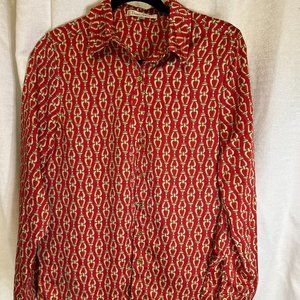 Travel Smith Women's Business Casual Buttoin Up Blouse w/ Long Sleeves, Red Sz S